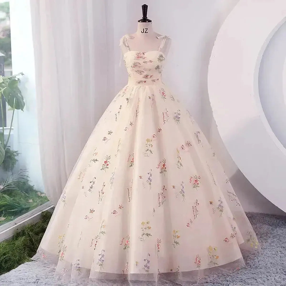 Robe Élégante d’Été pour Mariage et Réception-Saylana