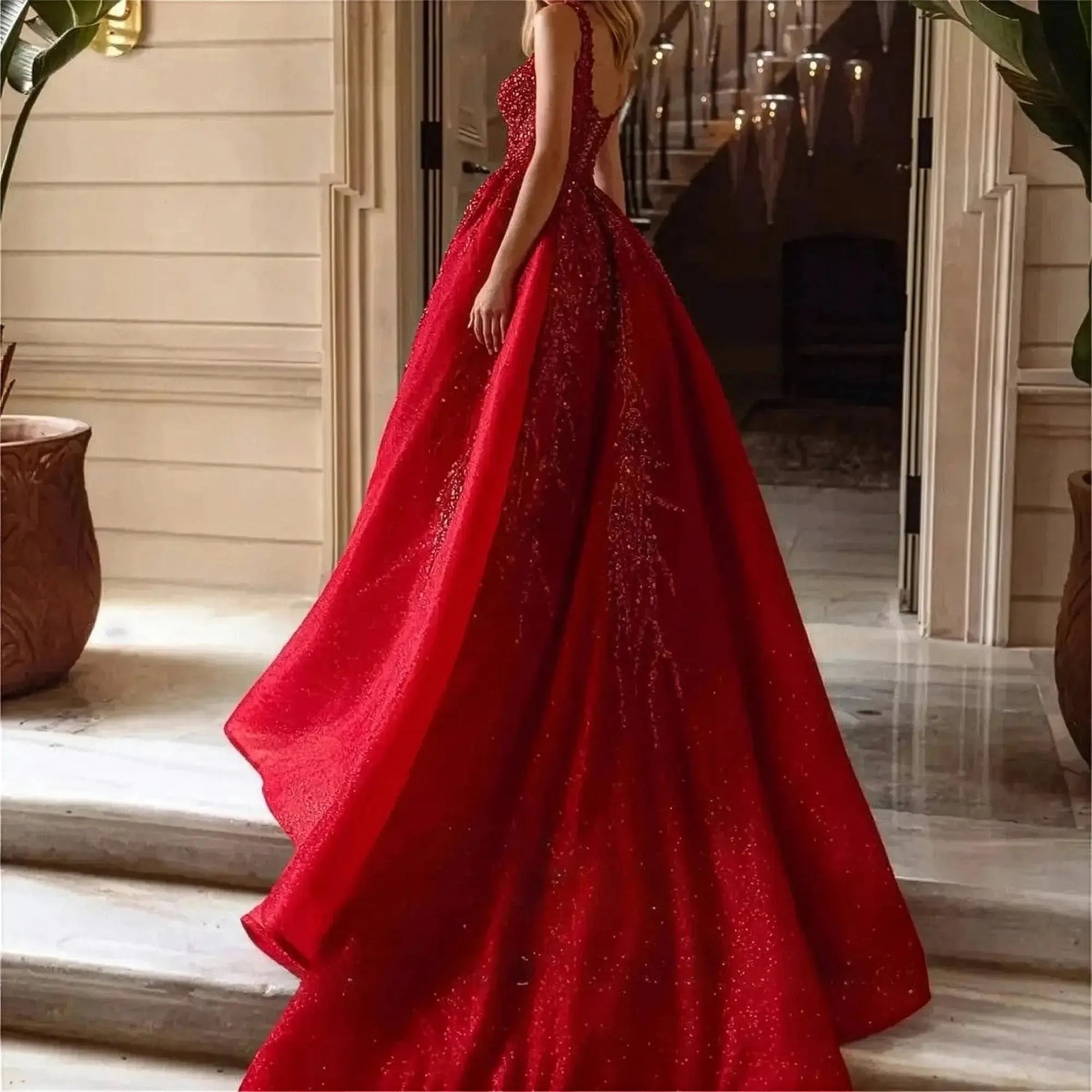 Robe Événementielle Élégante avec Perles Saylana