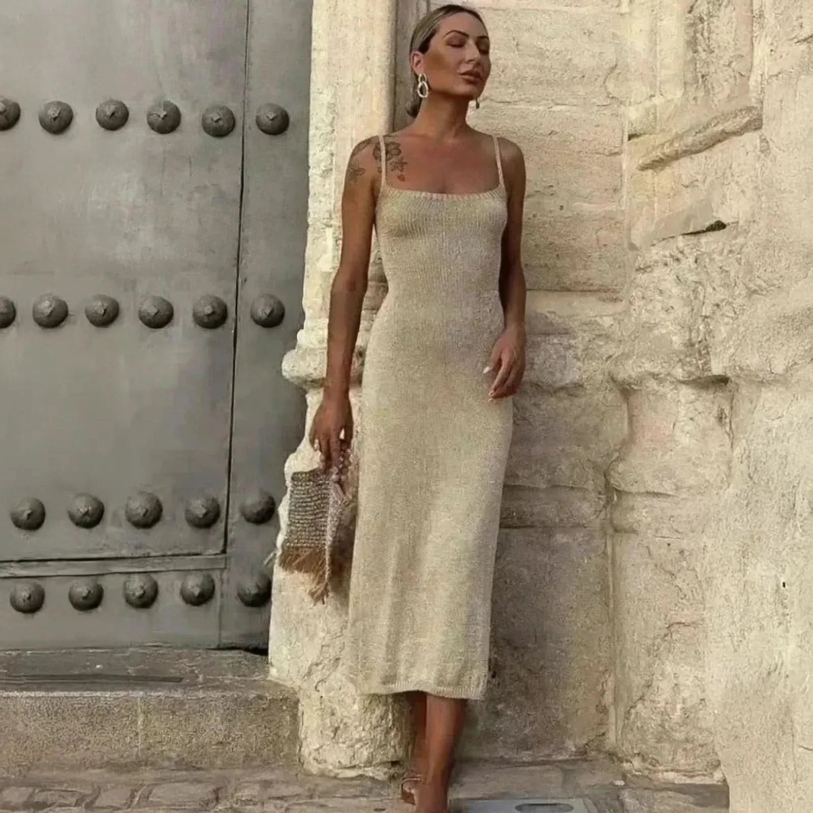 Robe Fendue Dos Nu Moulante - Saylana