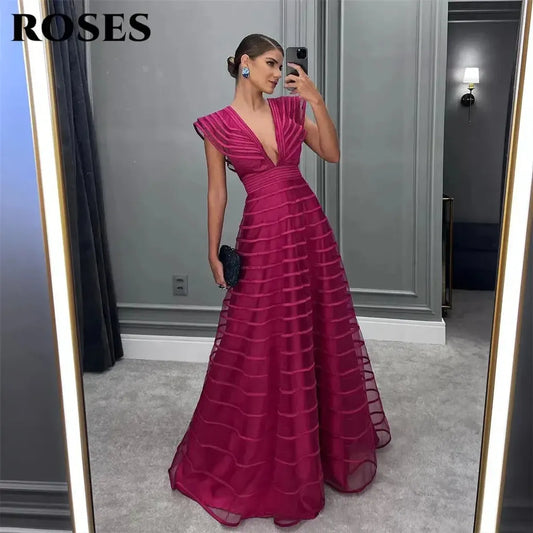 Robe Fuchsia A-Line Décolleté V-Saylana
