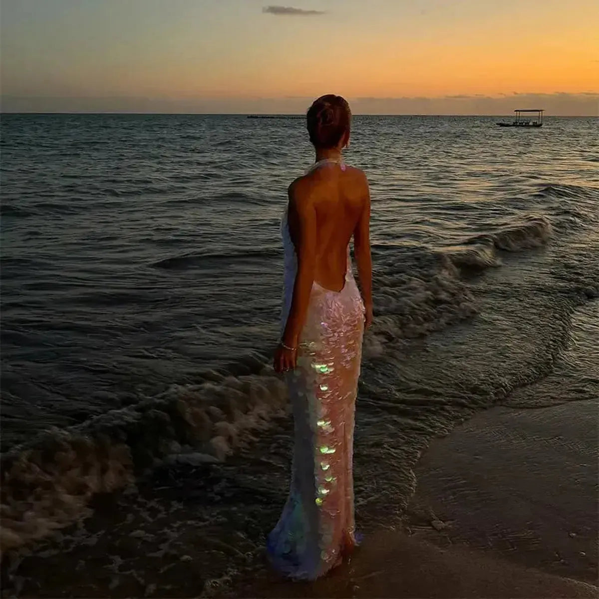 Robe Longue Brillante : Look Plage Chic-Saylana