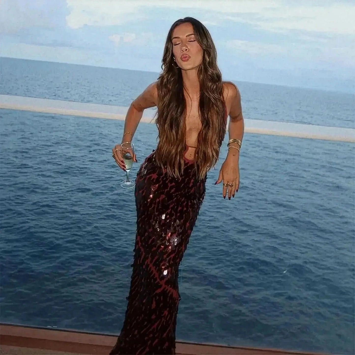 Robe Longue Pailletée Dos Nu - Saylana