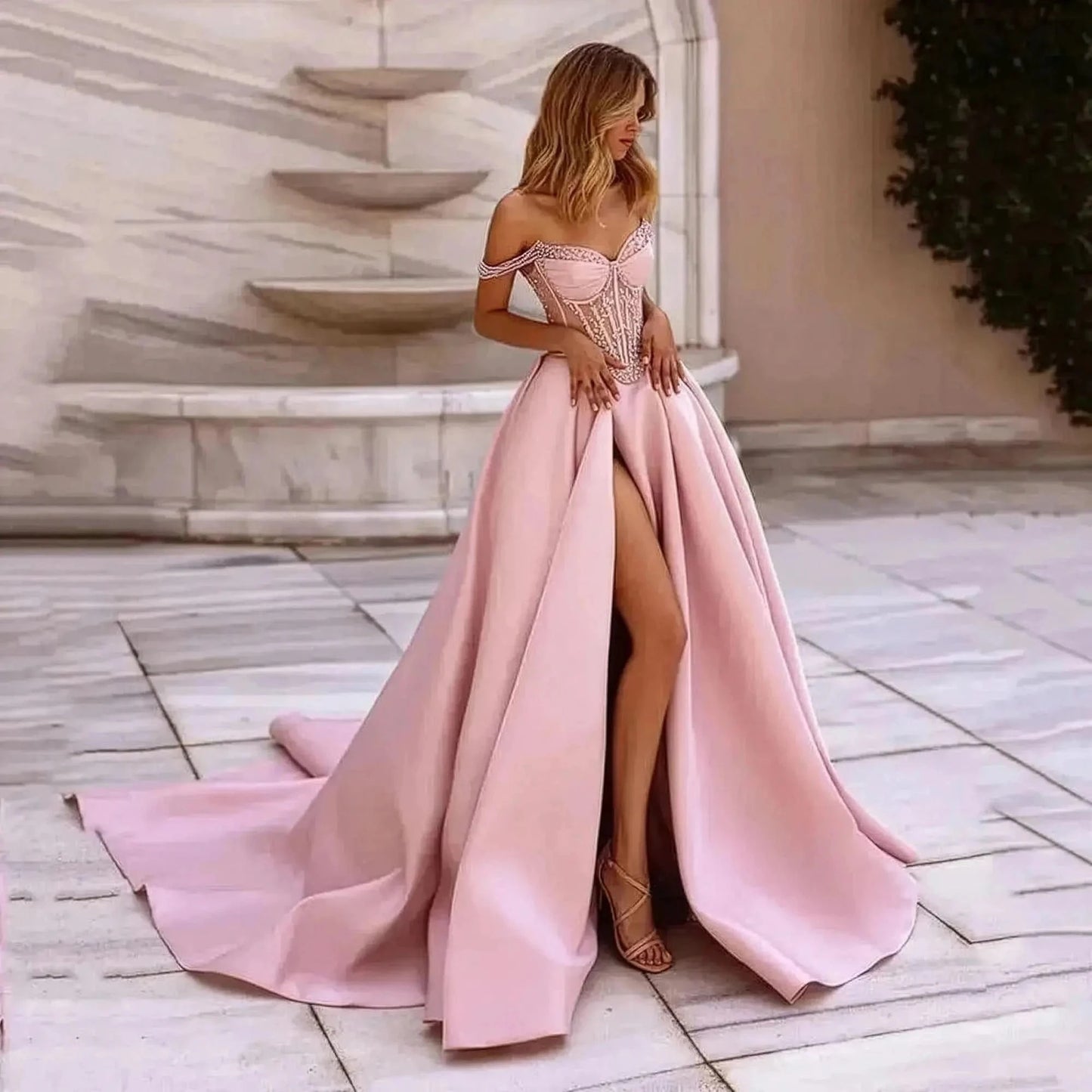 Robe Rose A - Line Épaules Dénudées - Saylana