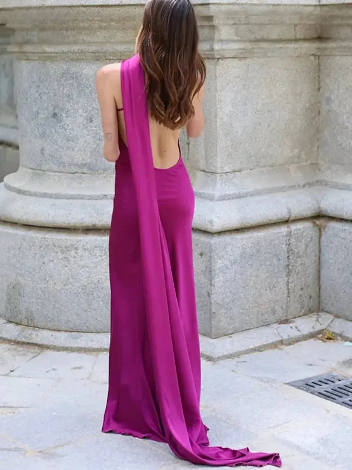 Robe Satinée Dos Nu-Saylana