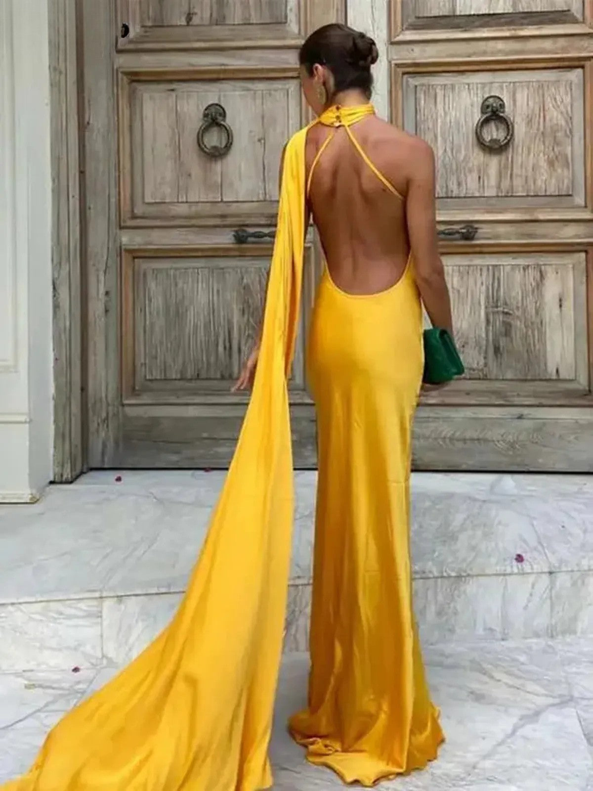 Robe Satinée Dos Nu-Saylana