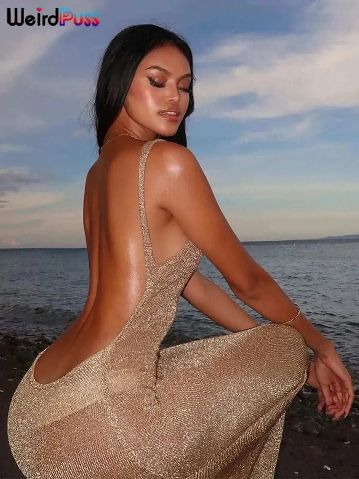 Robe Transparente Glitter Dos Nu-Saylana