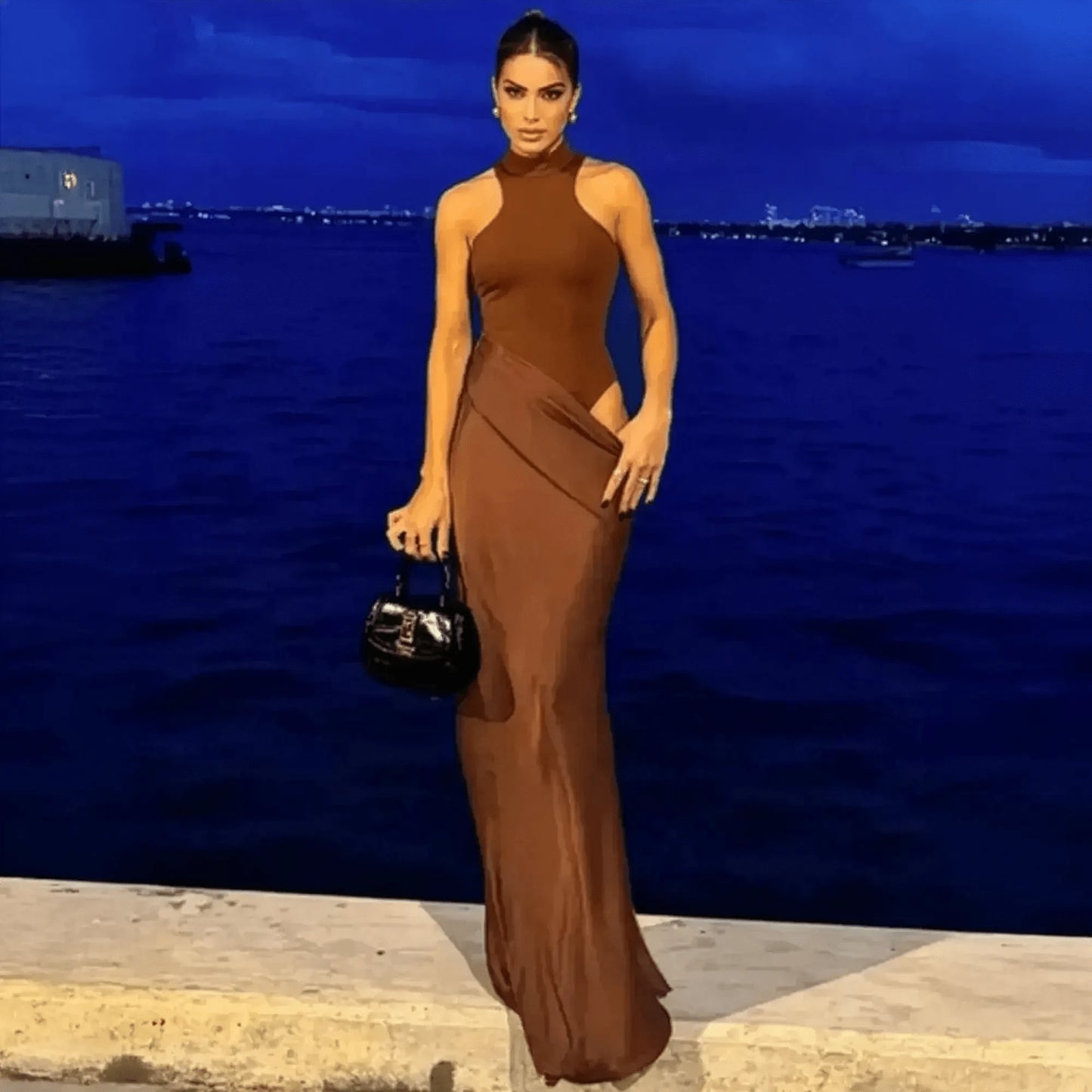 Satin Noir Fendu Chic - Saylana