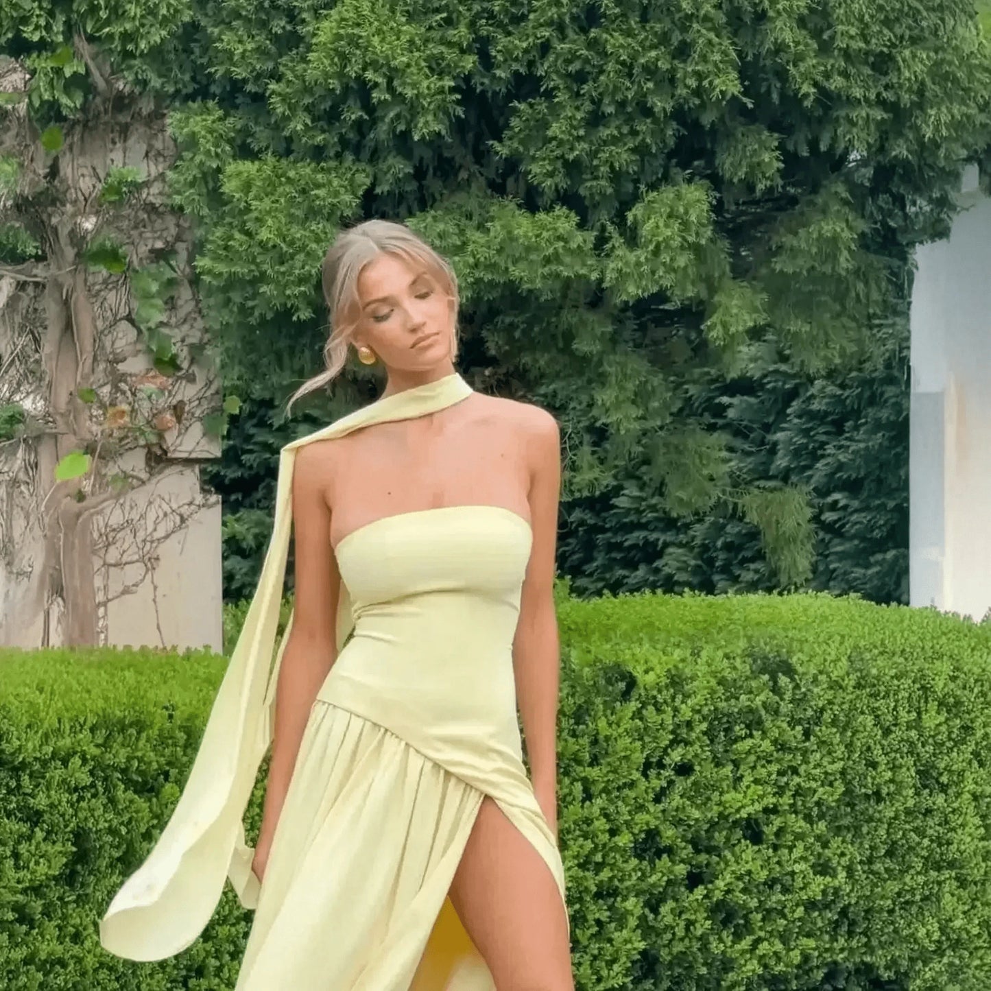 Robe Longue Épaules Dénudées - Saylana