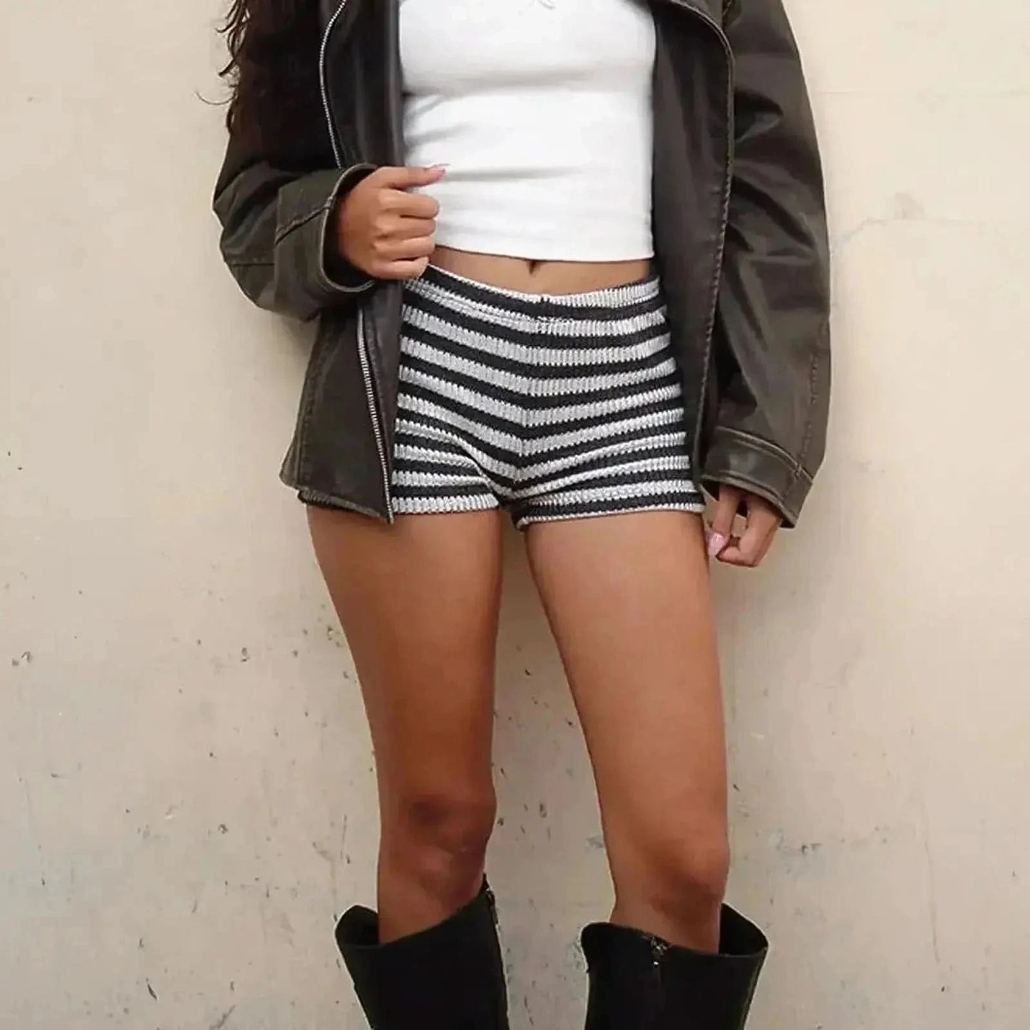 Short Côtelé Taille Basse - Saylana