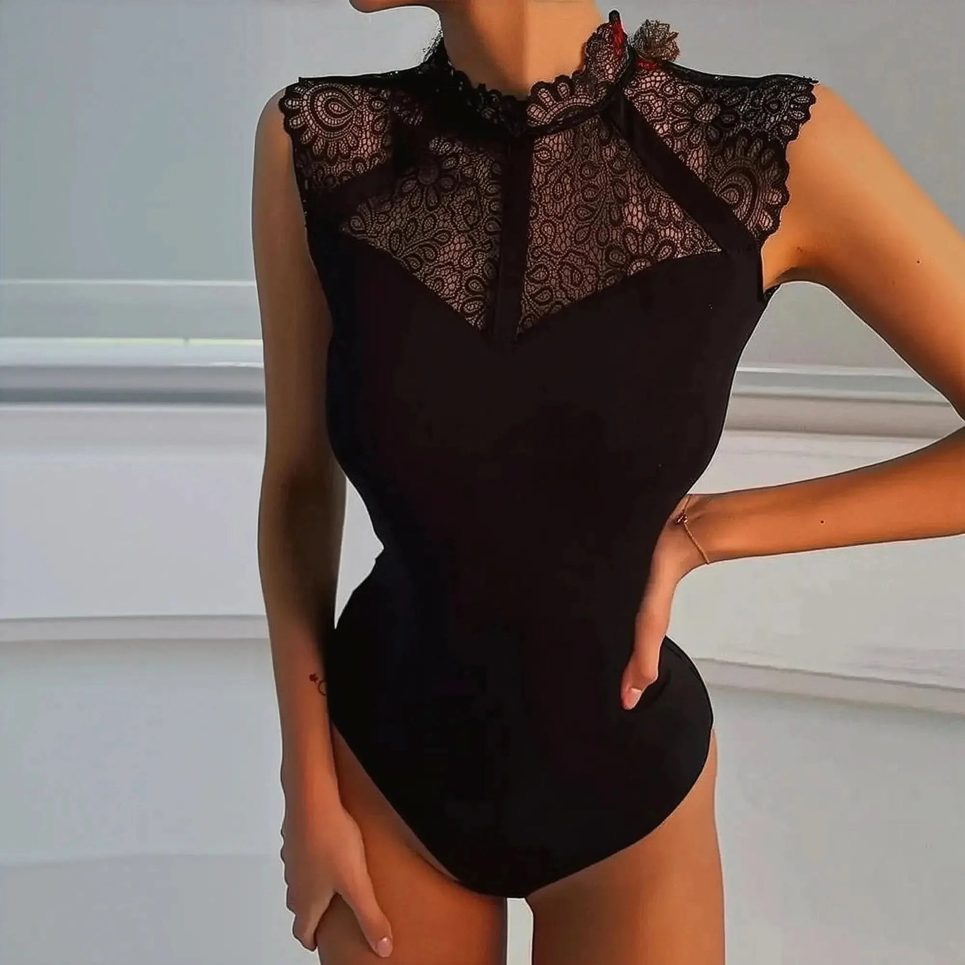 Body Dentelle Noir Sans Manches - Saylana