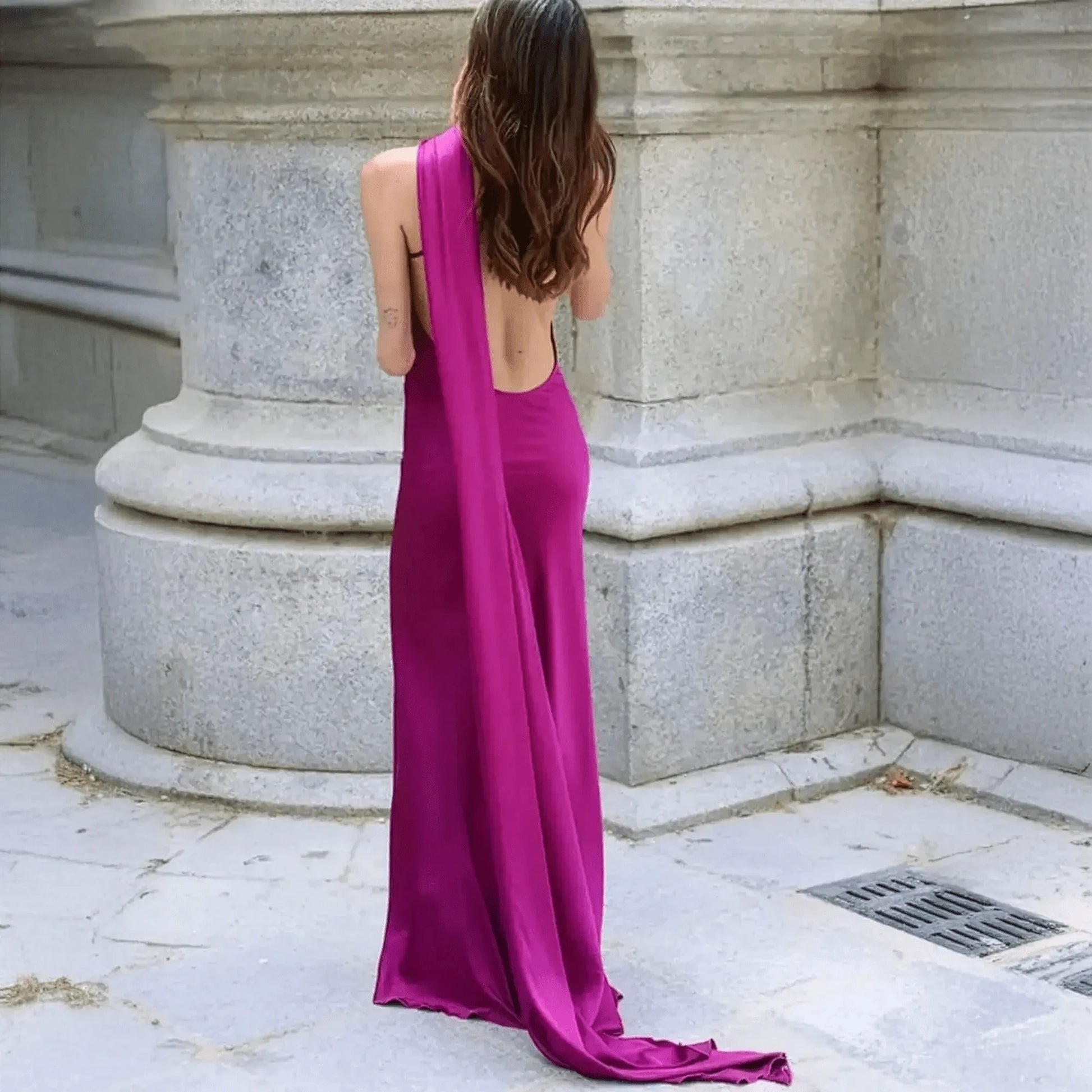 Robe Satinée Dos Nu - Saylana