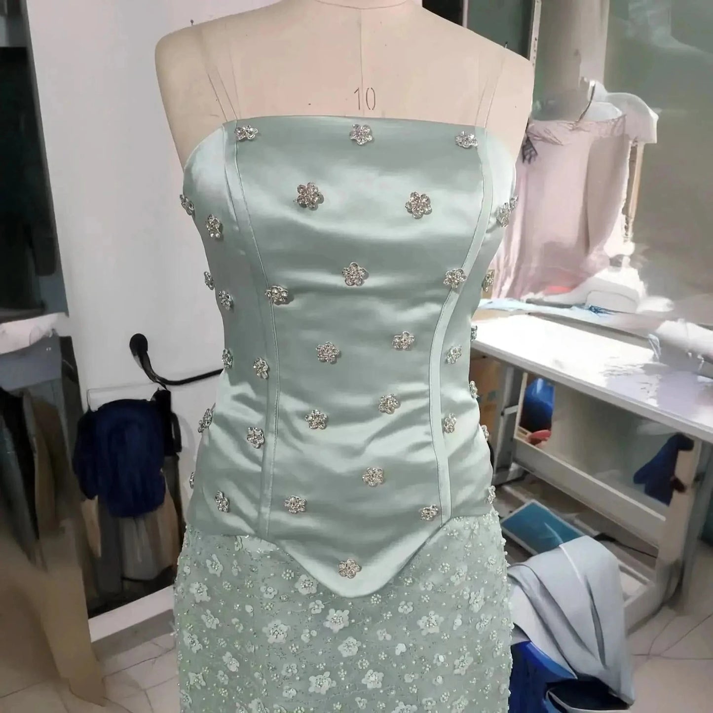 Sheath Glamour à Sequins - Saylana