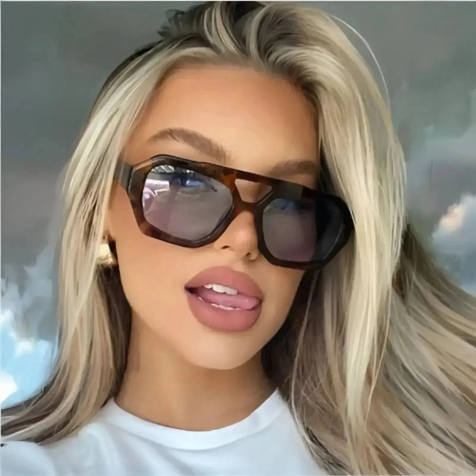 Style Européen Irregulier Tendance - Saylana