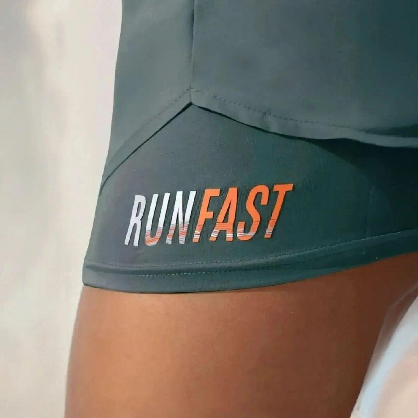 Style sport et maintien assuré - Saylana