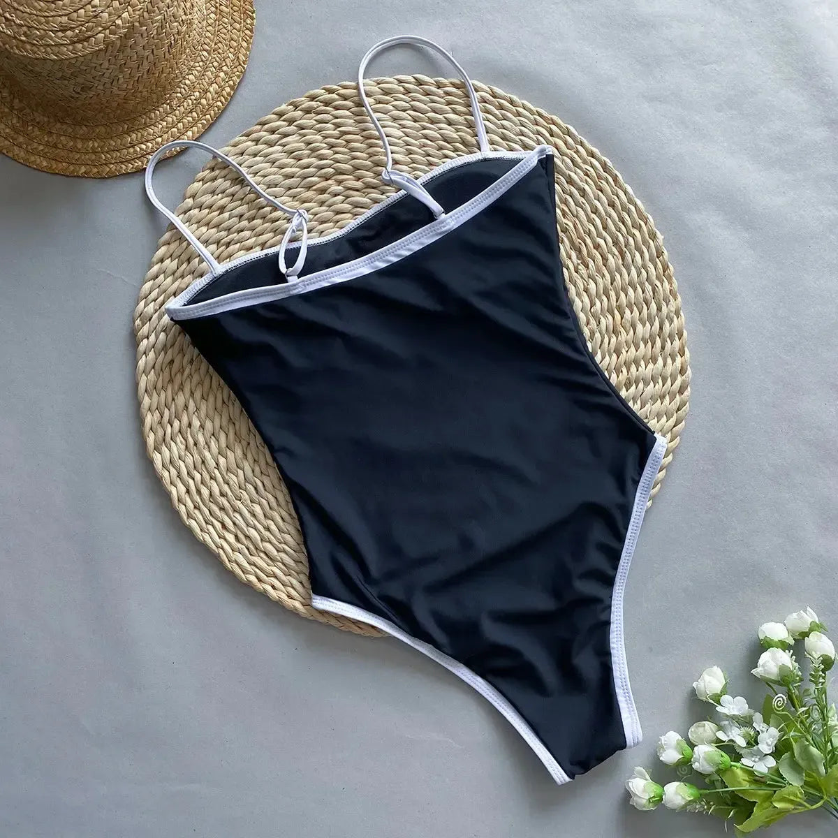 Tenue Plage Taille Haute Look Brésilien-Saylana