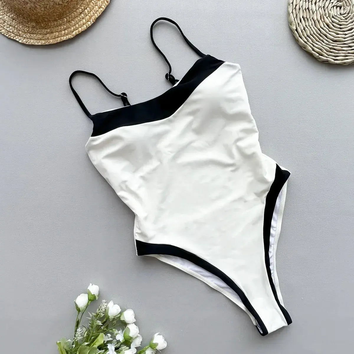 Tenue Plage Taille Haute Look Brésilien-Saylana