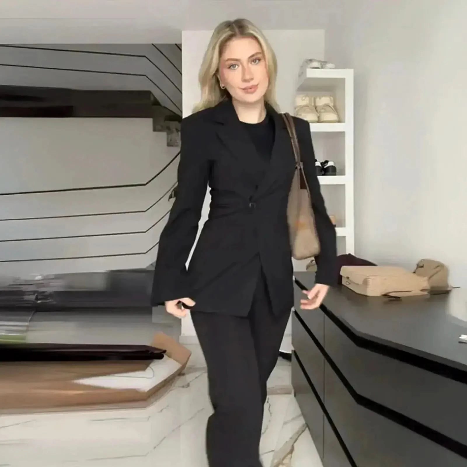 Veste Épaulée à Bouton Unique - Saylana