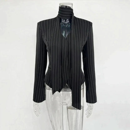 Veste Rayée Élégante à Foulard Noué - Saylana